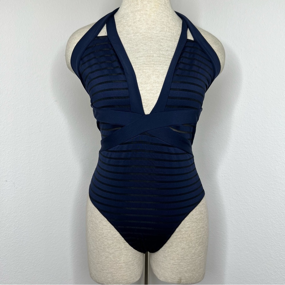 🔹 Jets Jessika Allen One Piece Bathing Suit